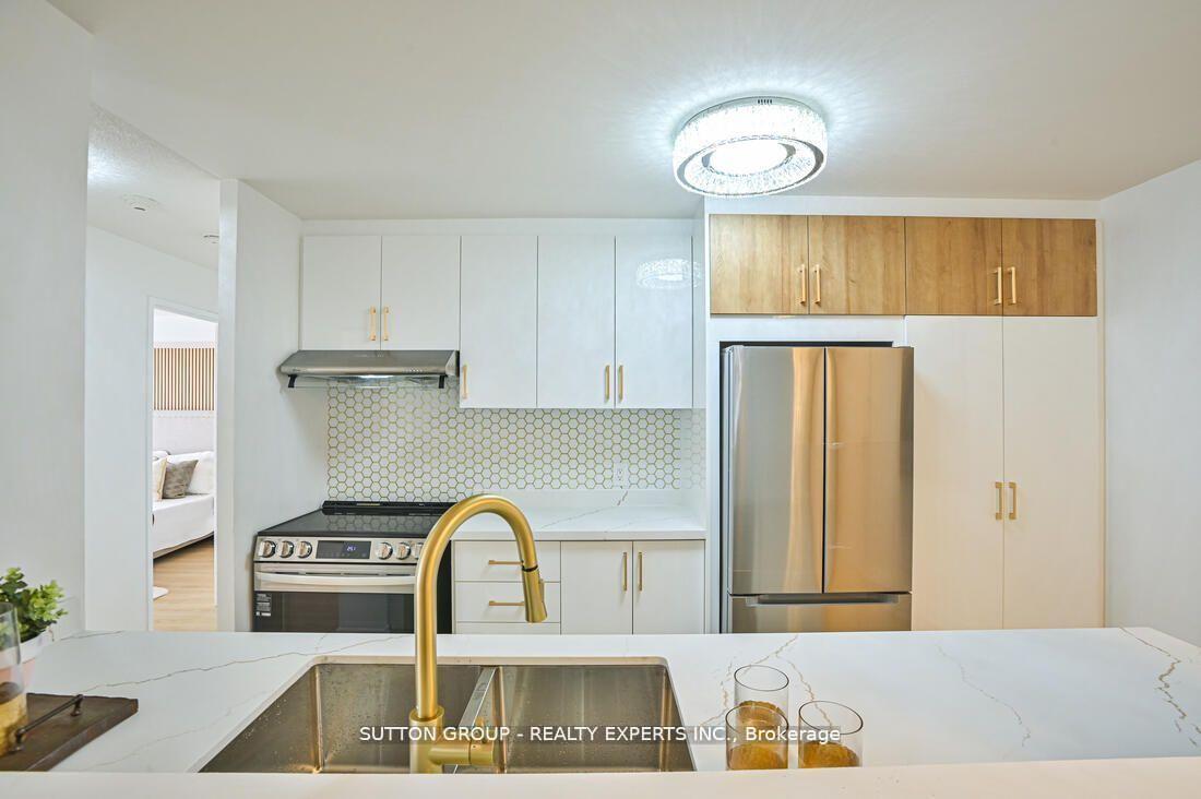 35 Trailwood Drive 713