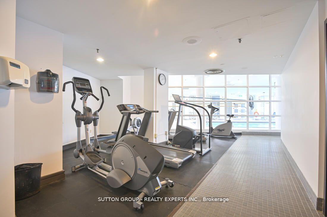 35 Trailwood Drive 713