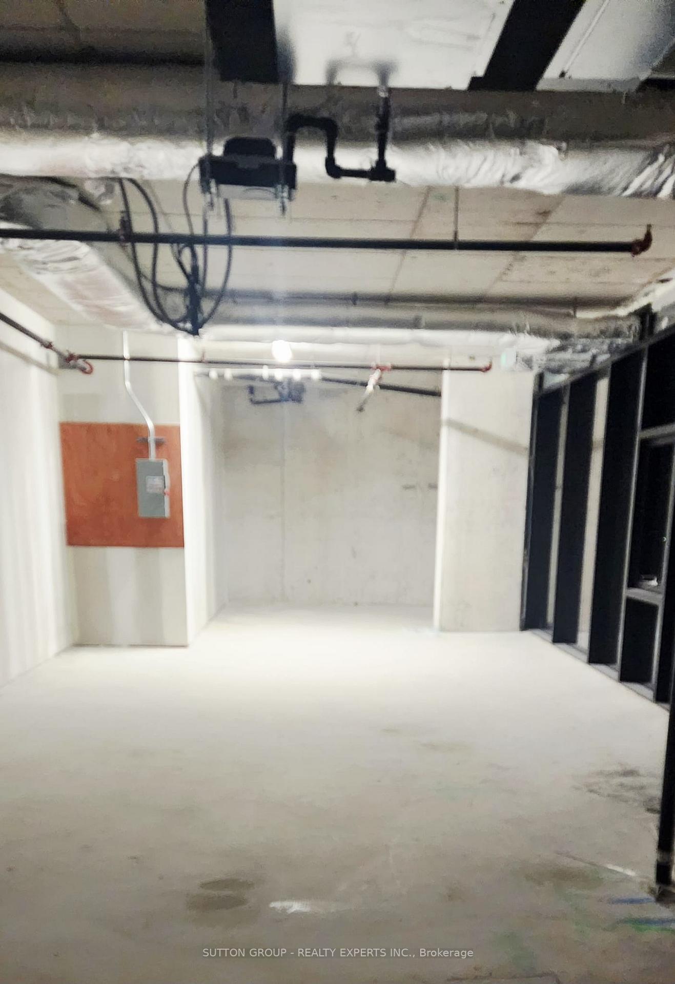 4023 The Exchange N/A 402