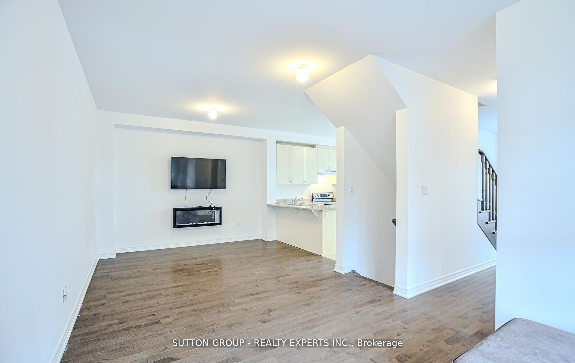 65 Fruitvale Circle