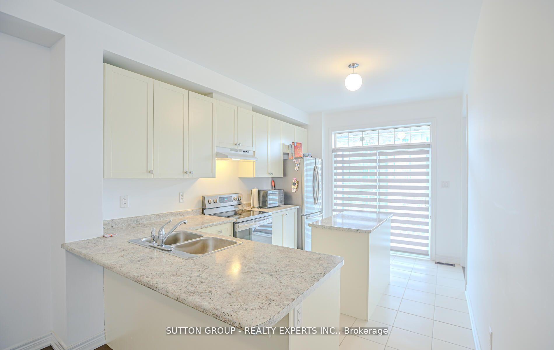 65 Fruitvale Circle
