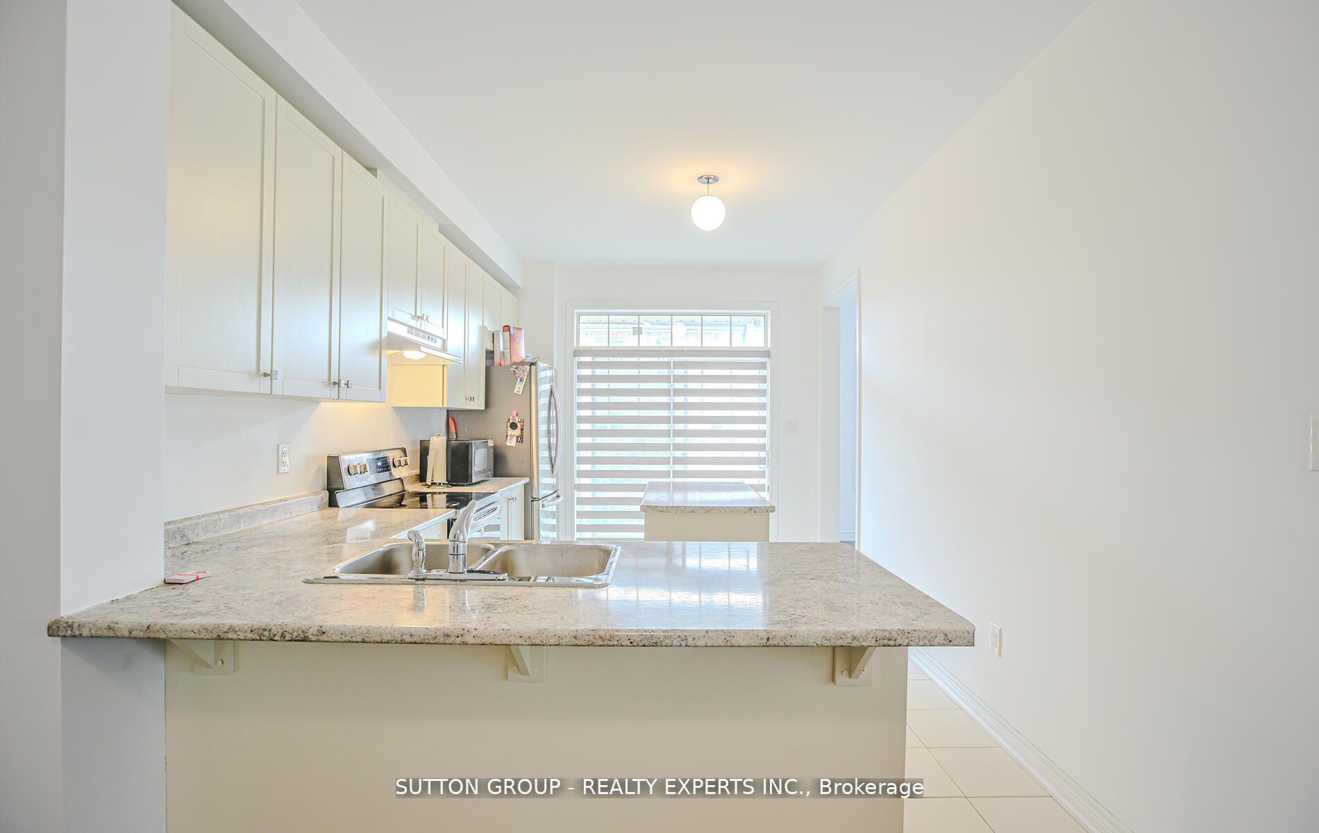 65 Fruitvale Circle
