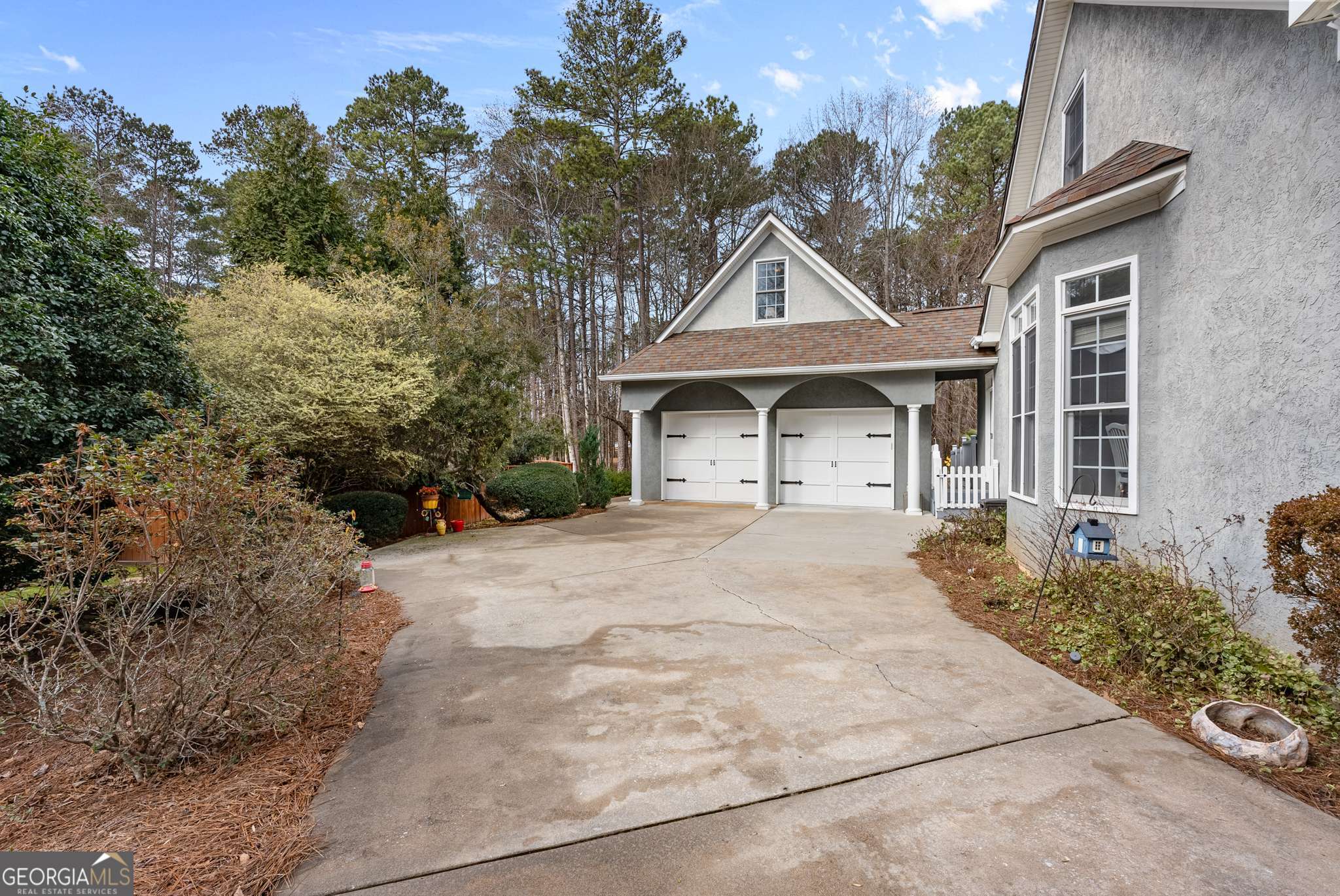 120 Dresden Place
