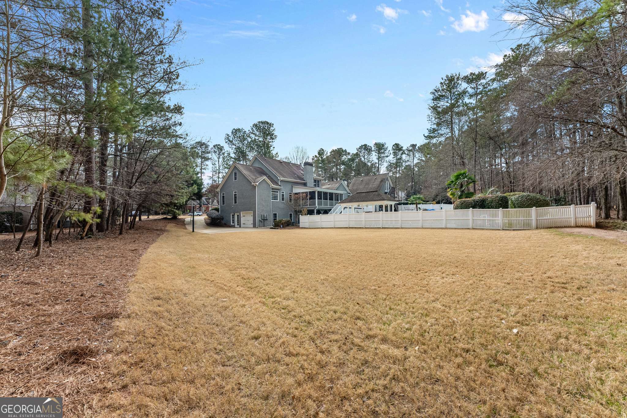120 Dresden Place