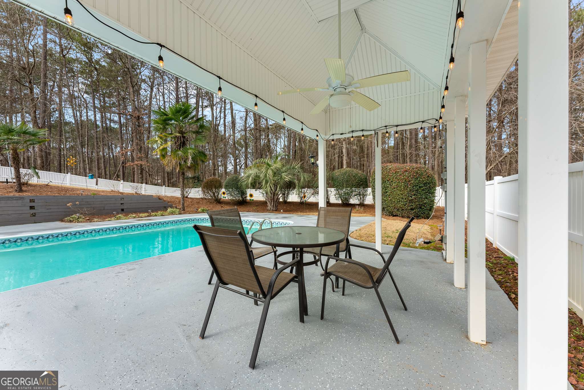 120 Dresden Place