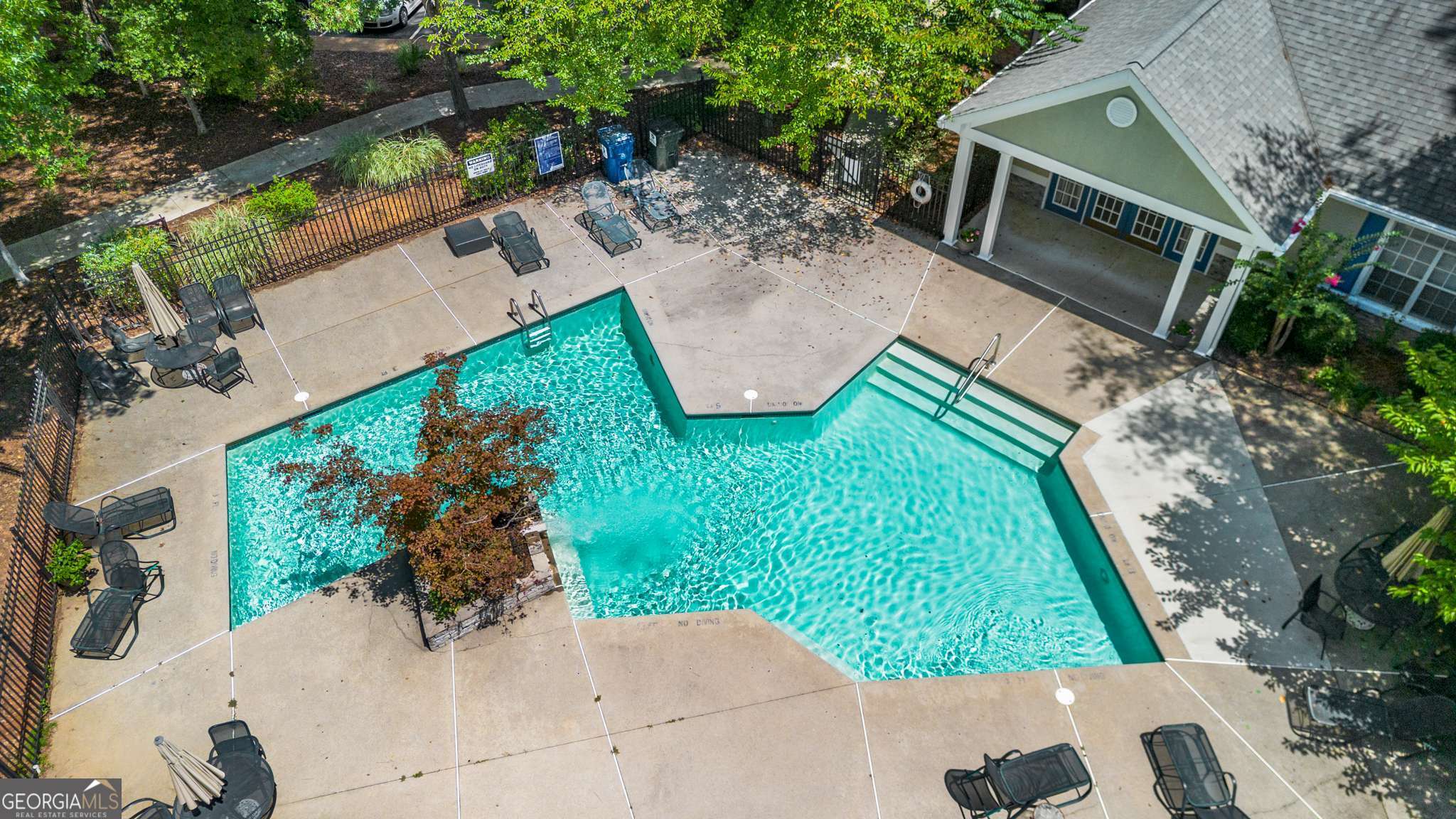 401 Peachtree Club Drive, Peachtree City