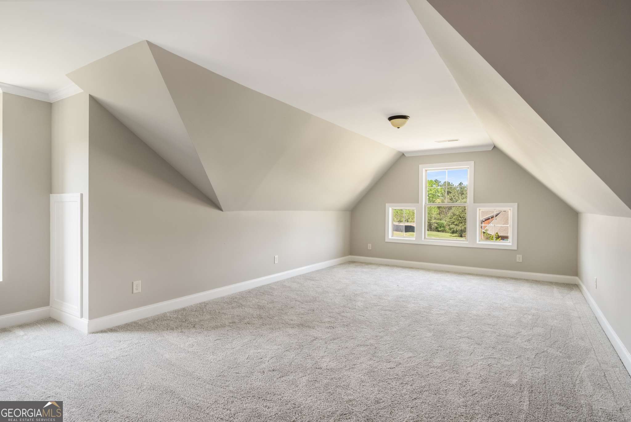 73 Elys Ridge