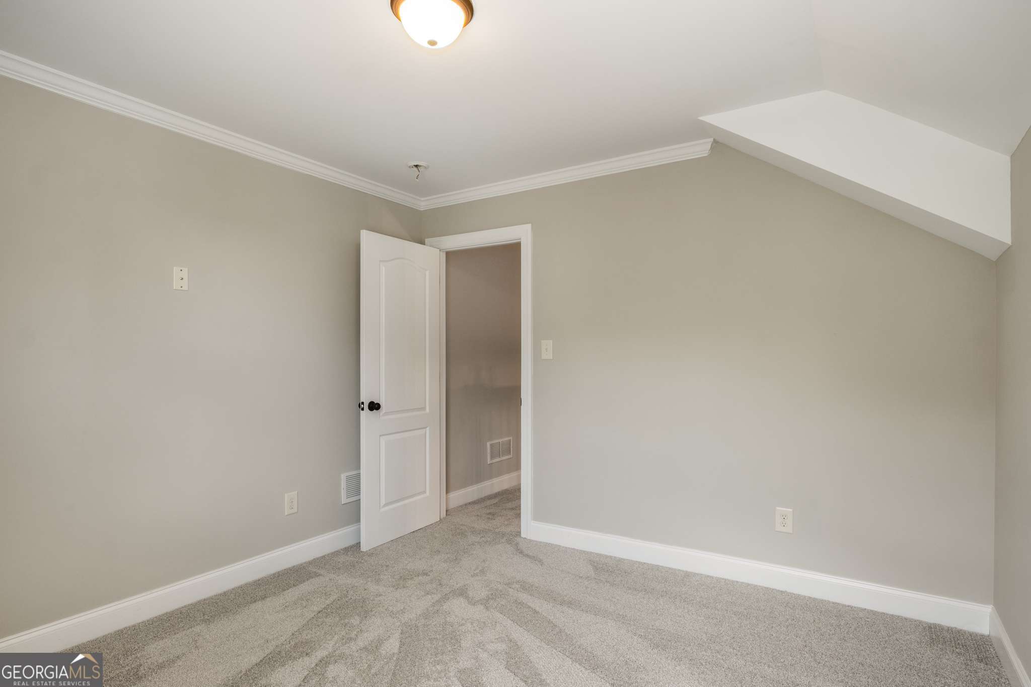 73 Elys Ridge
