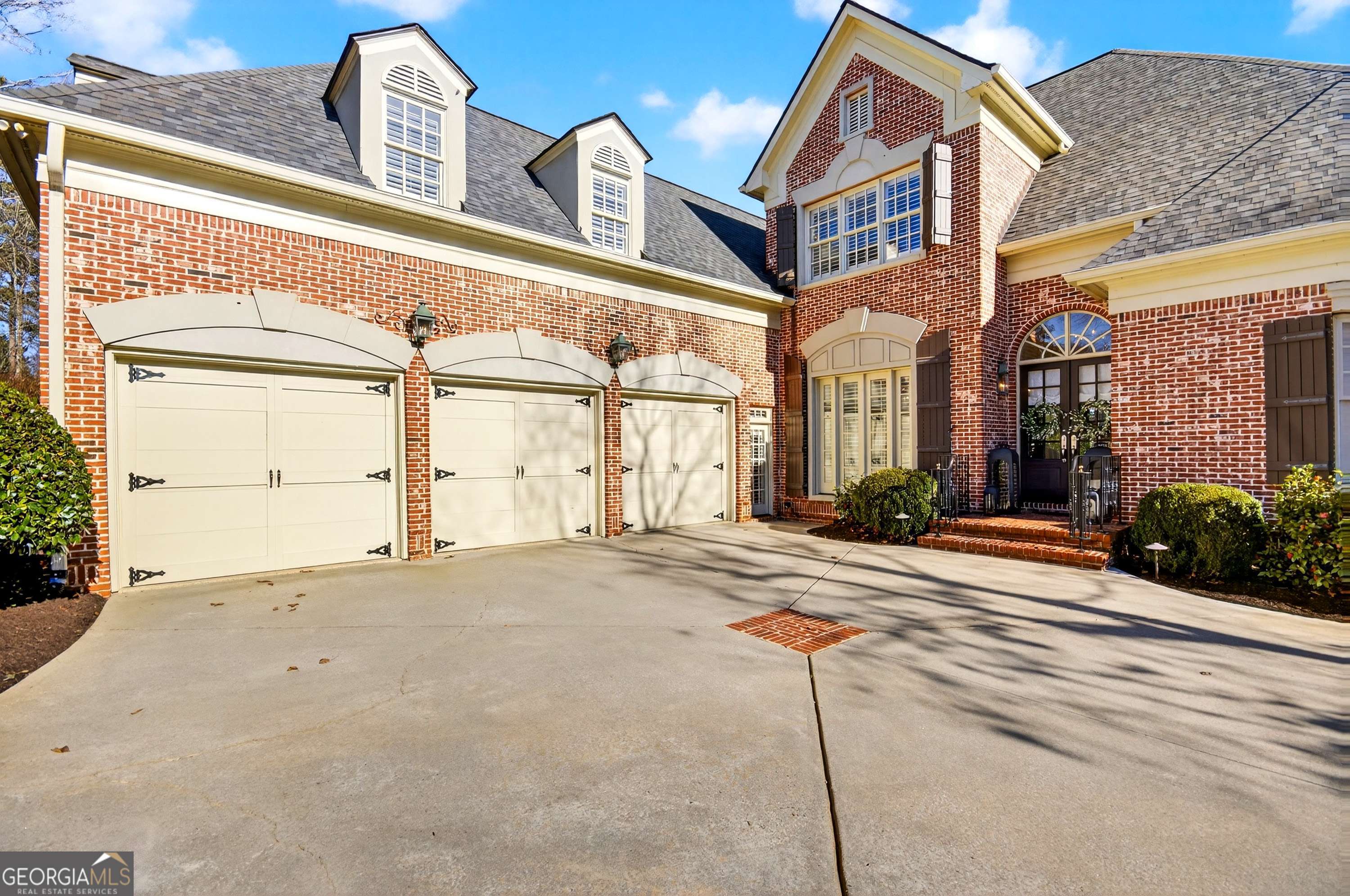 208 Brookings Lane