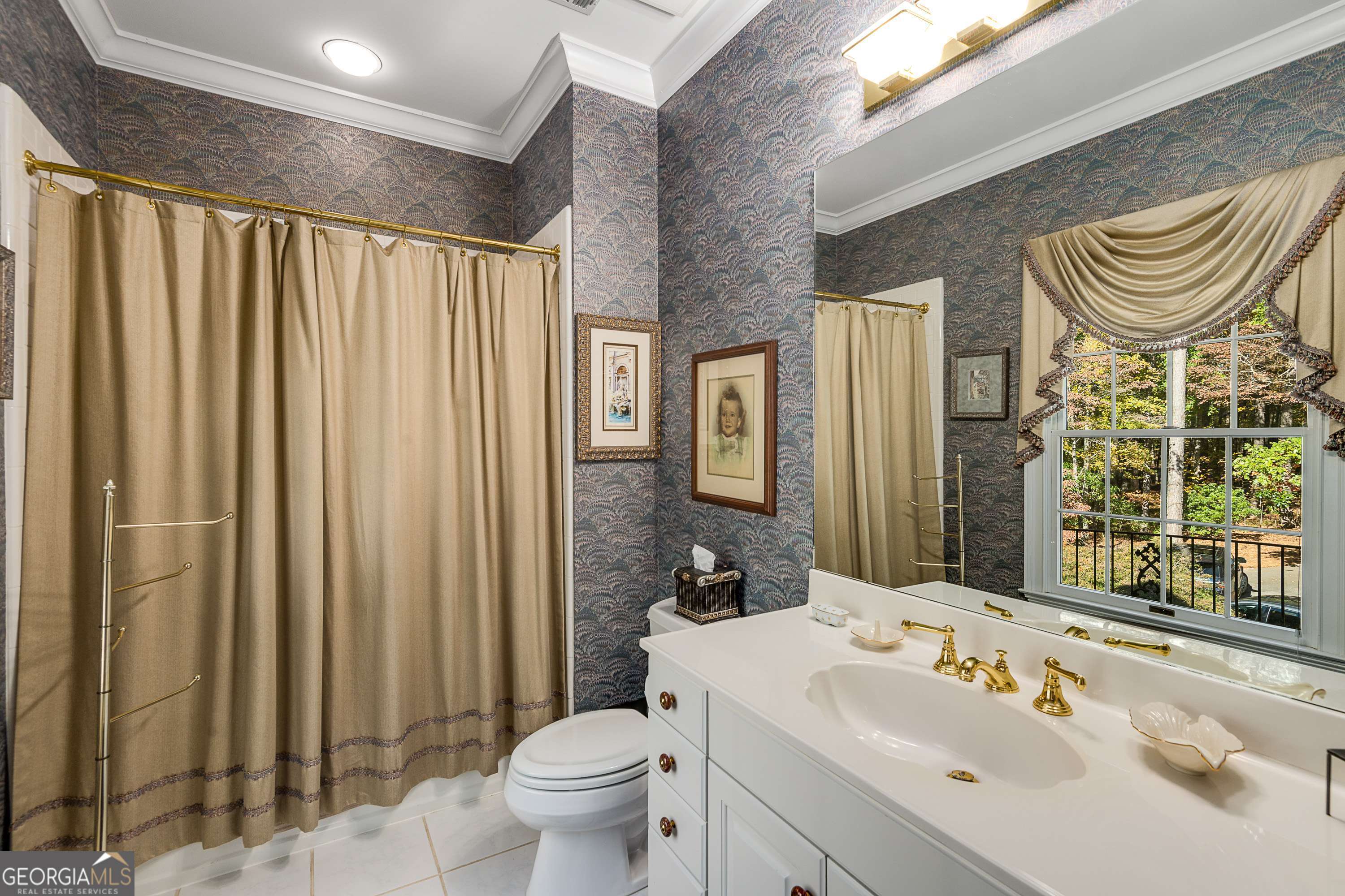 510 White Oak Drive