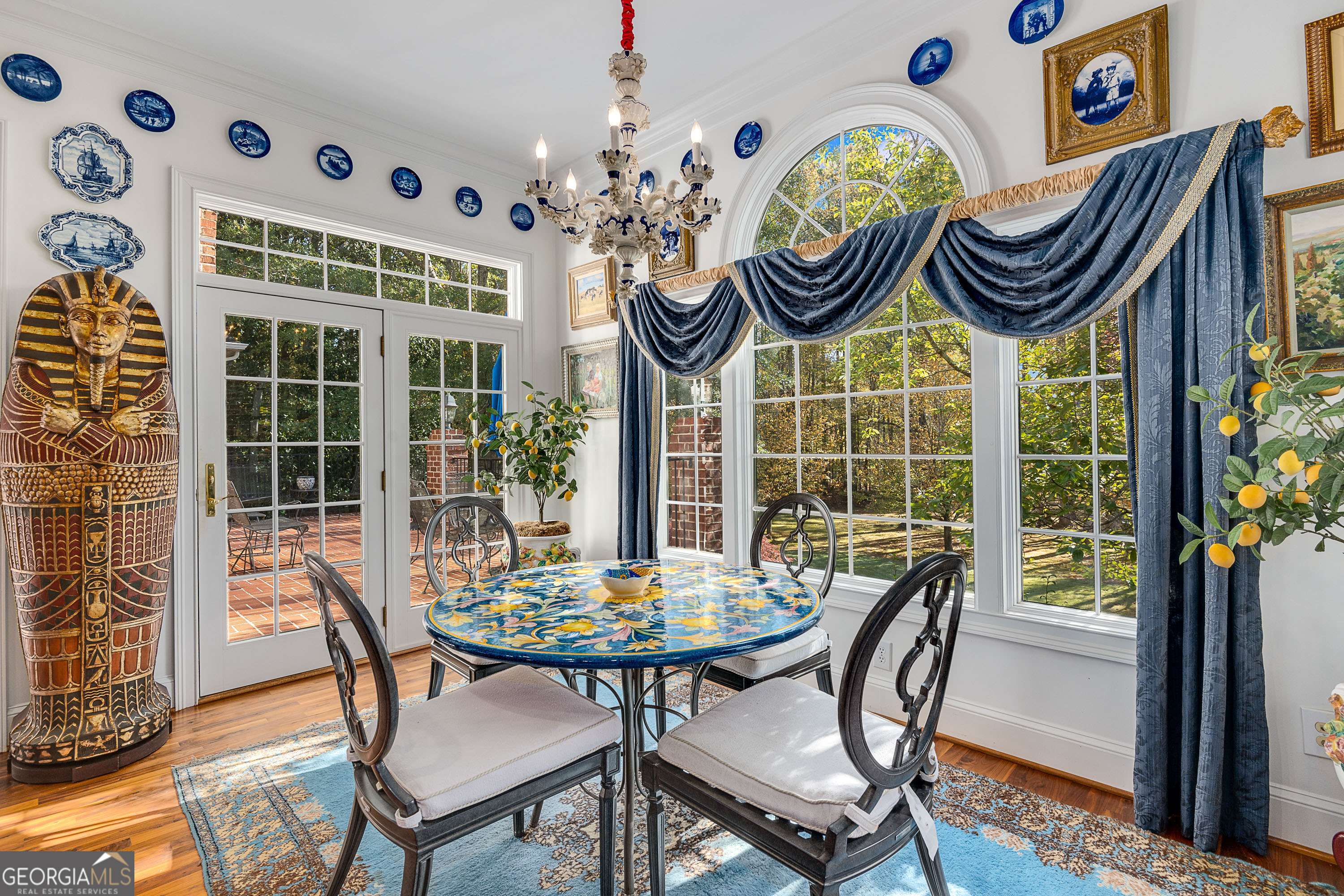 510 White Oak Drive