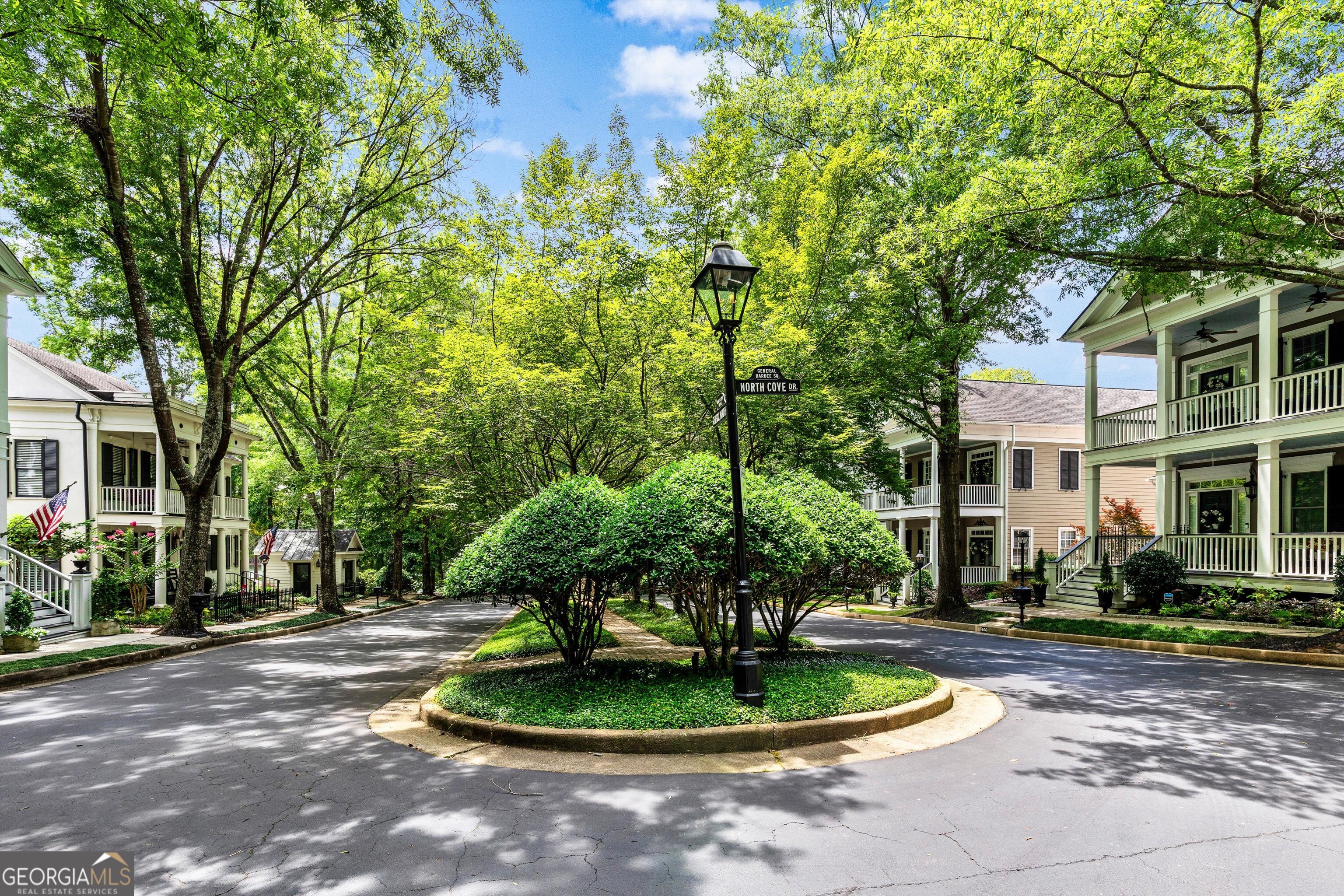 125 North Cove Drive