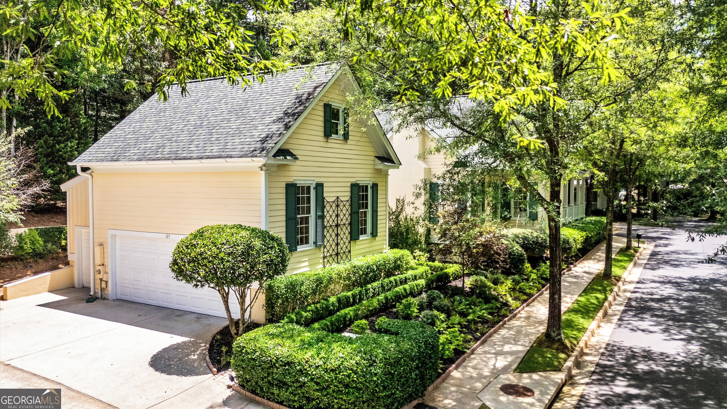 125 North Cove Drive