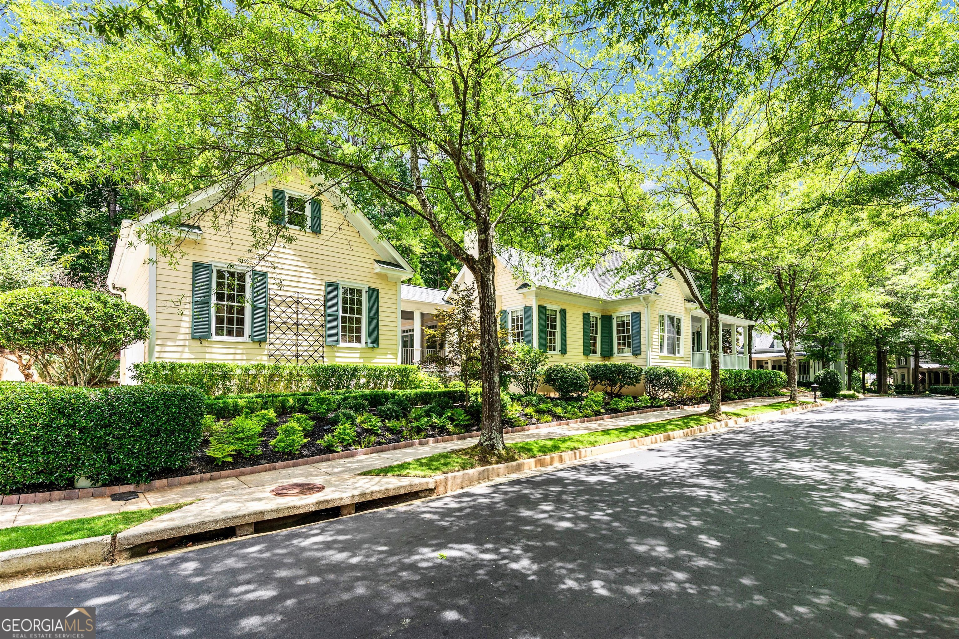 125 North Cove Drive