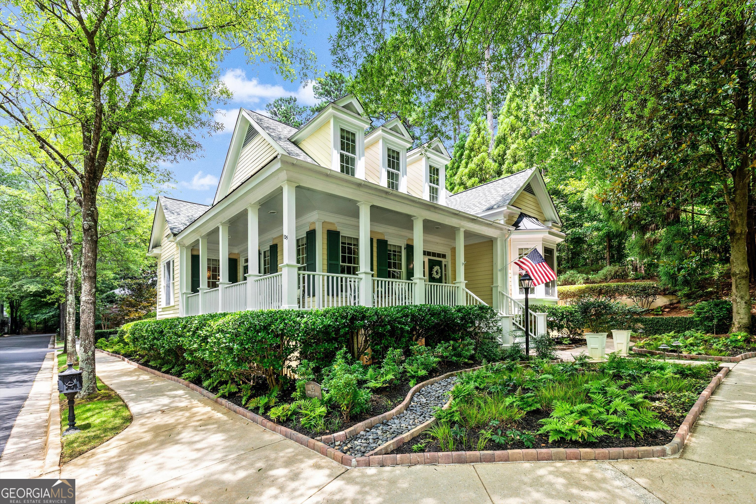 125 North Cove Drive
