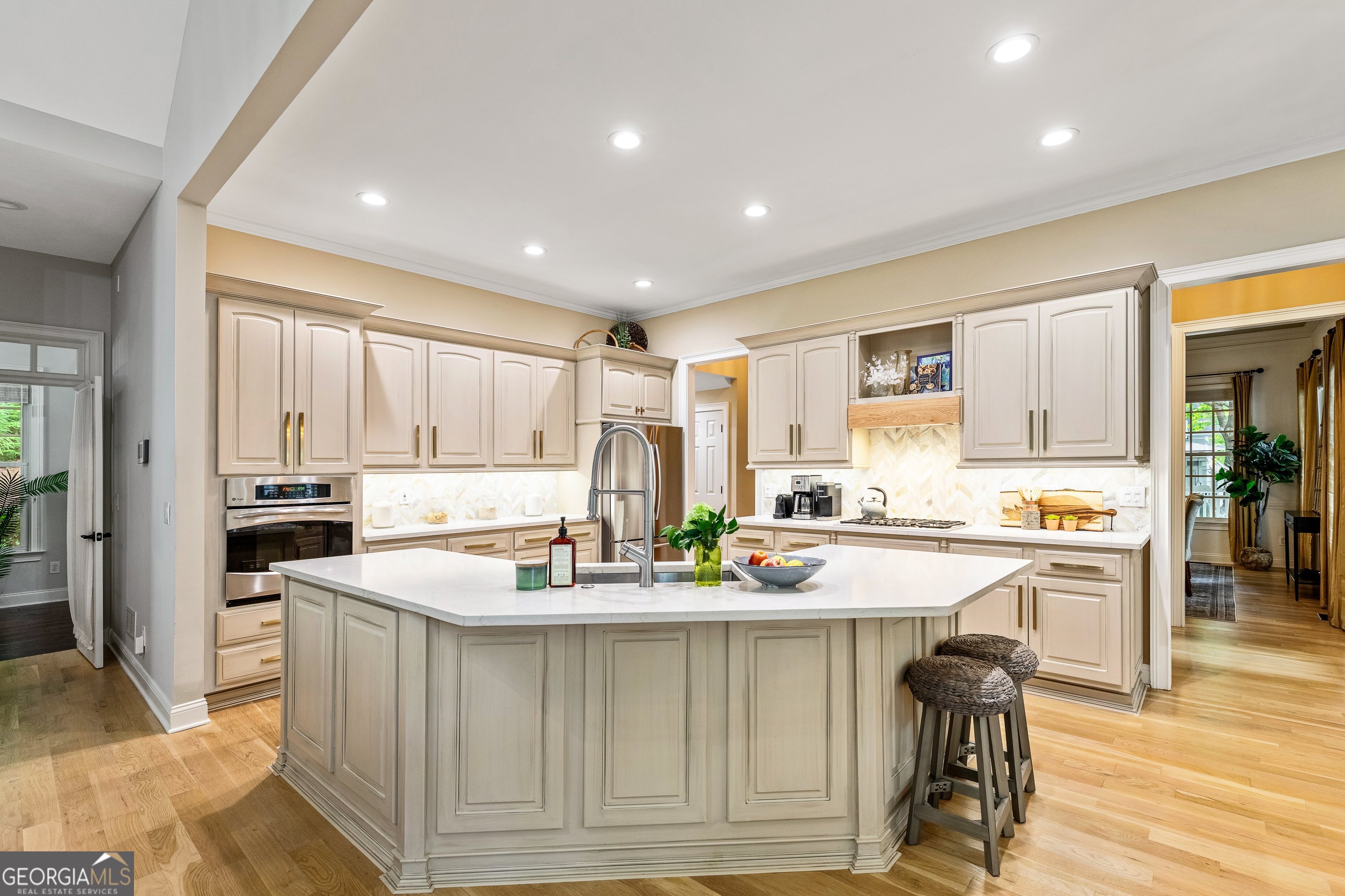 125 North Cove Drive