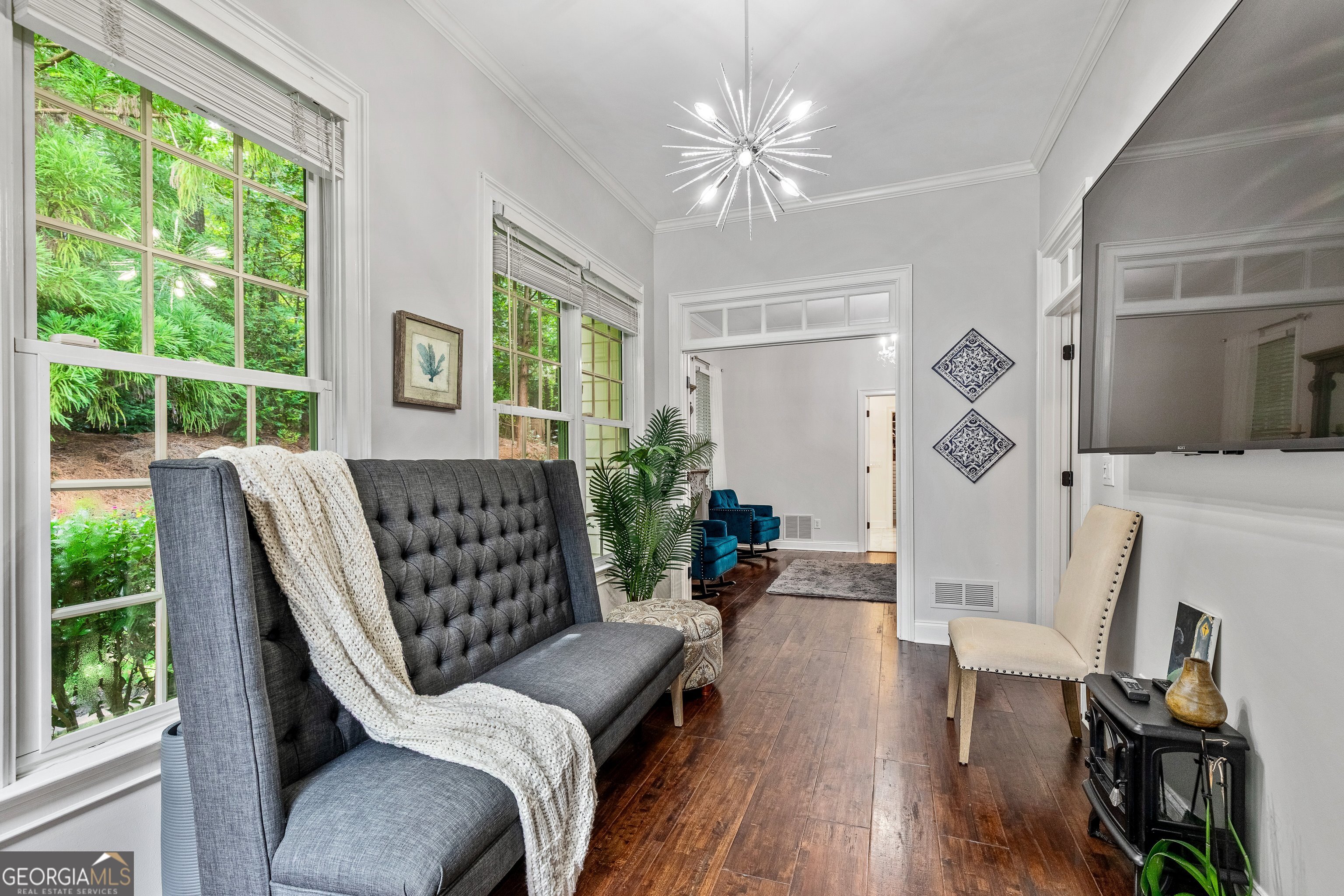 125 North Cove Drive