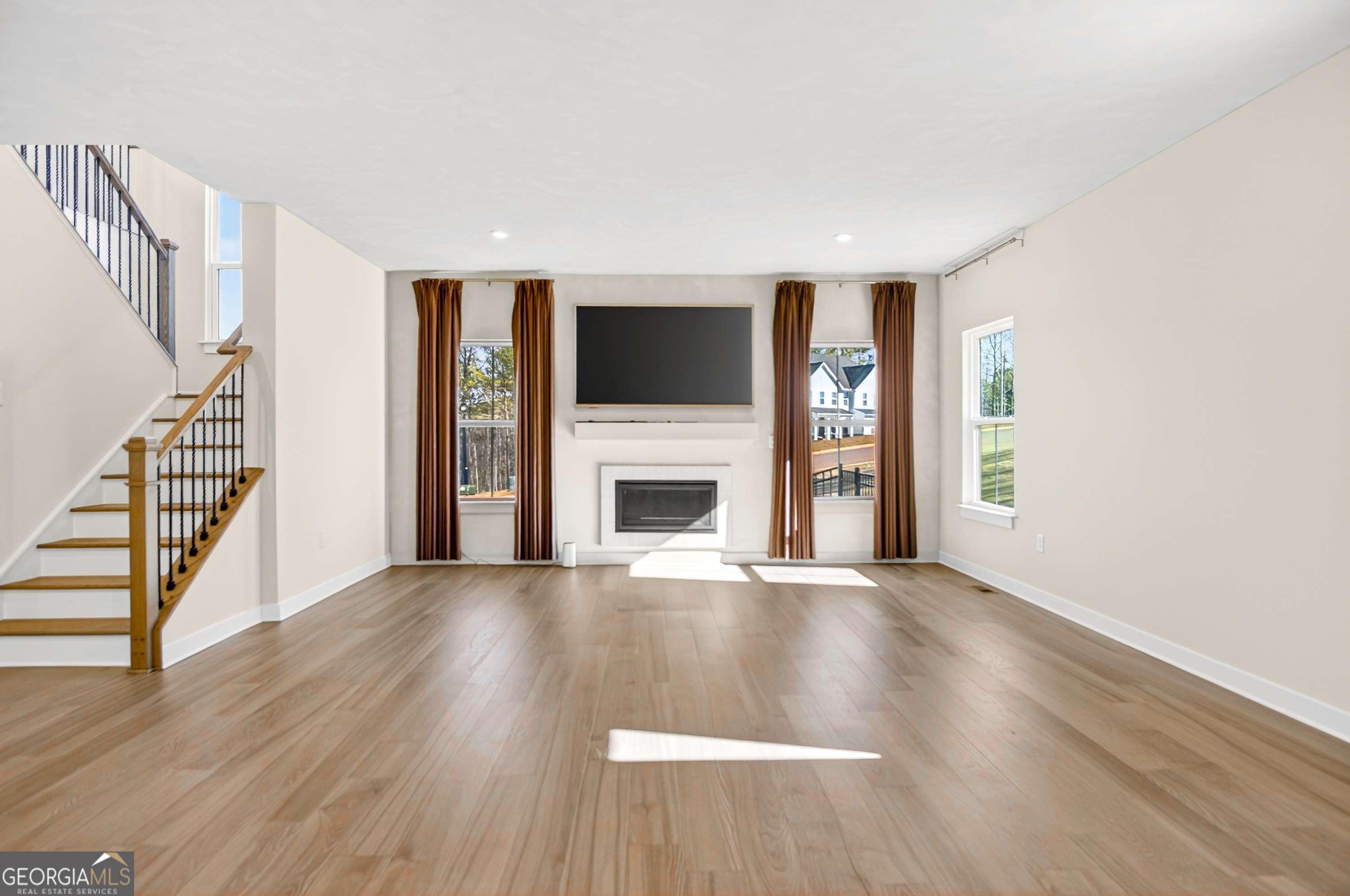 100 Laurel Crest Drive