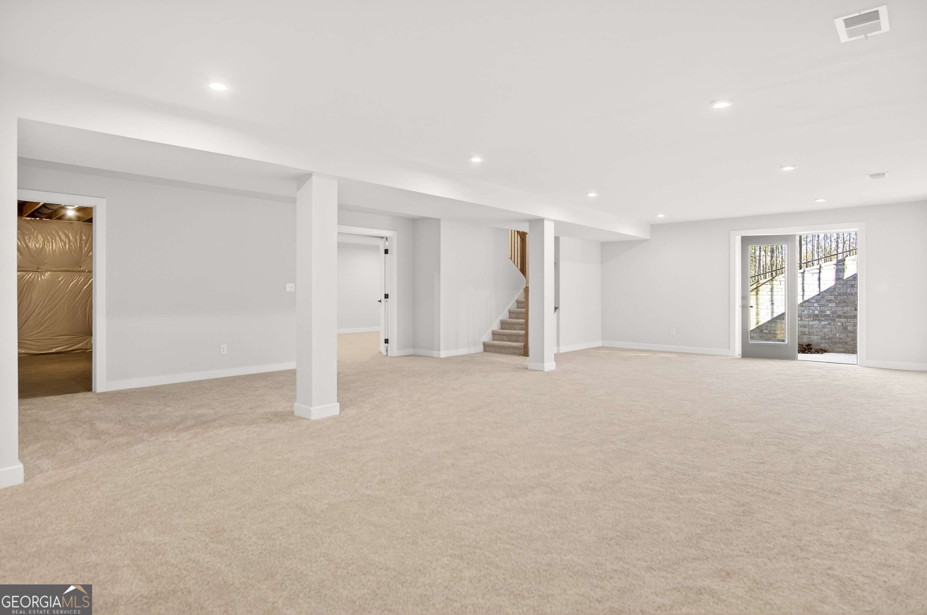 100 Laurel Crest Drive