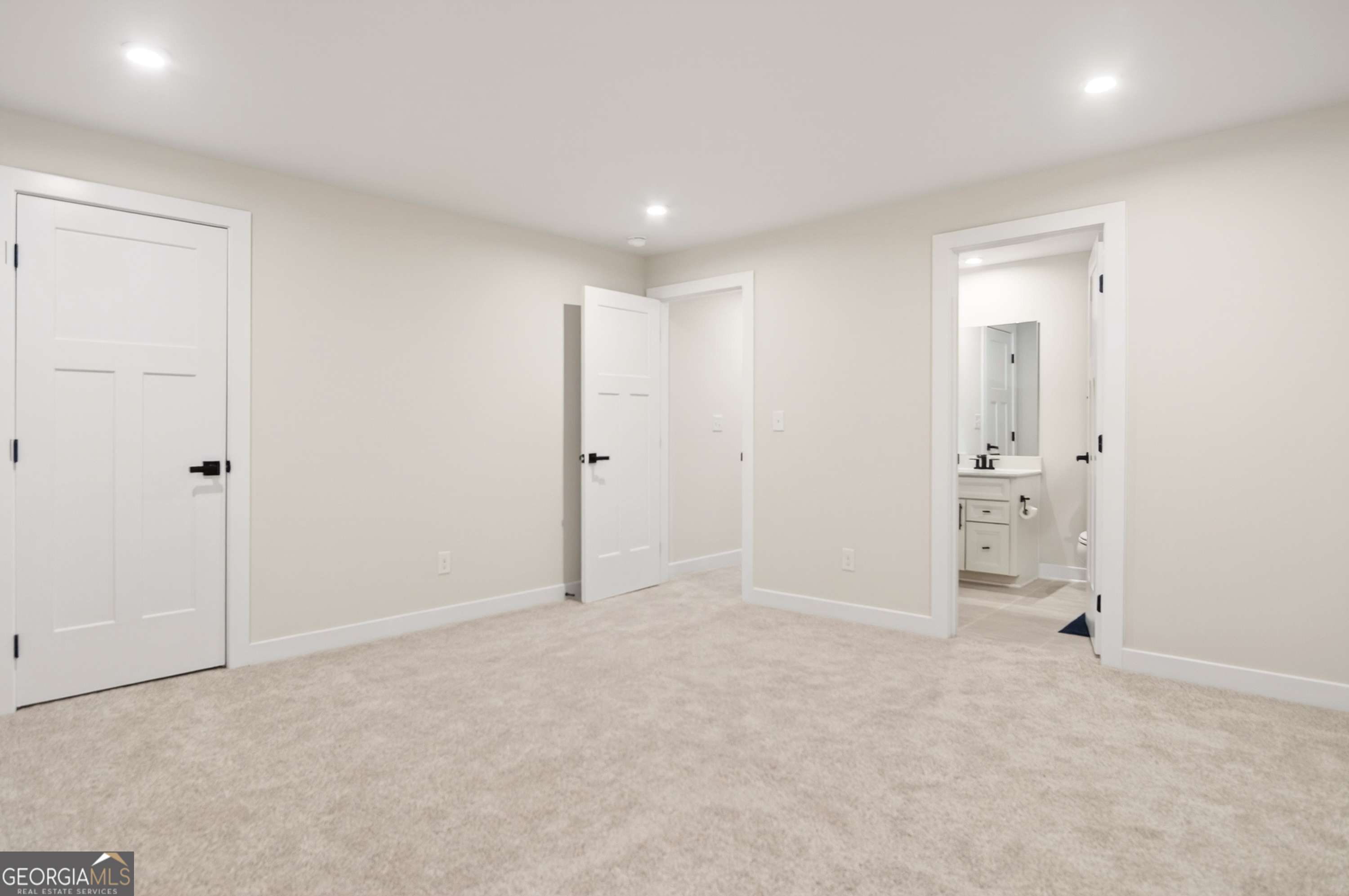 100 Laurel Crest Drive