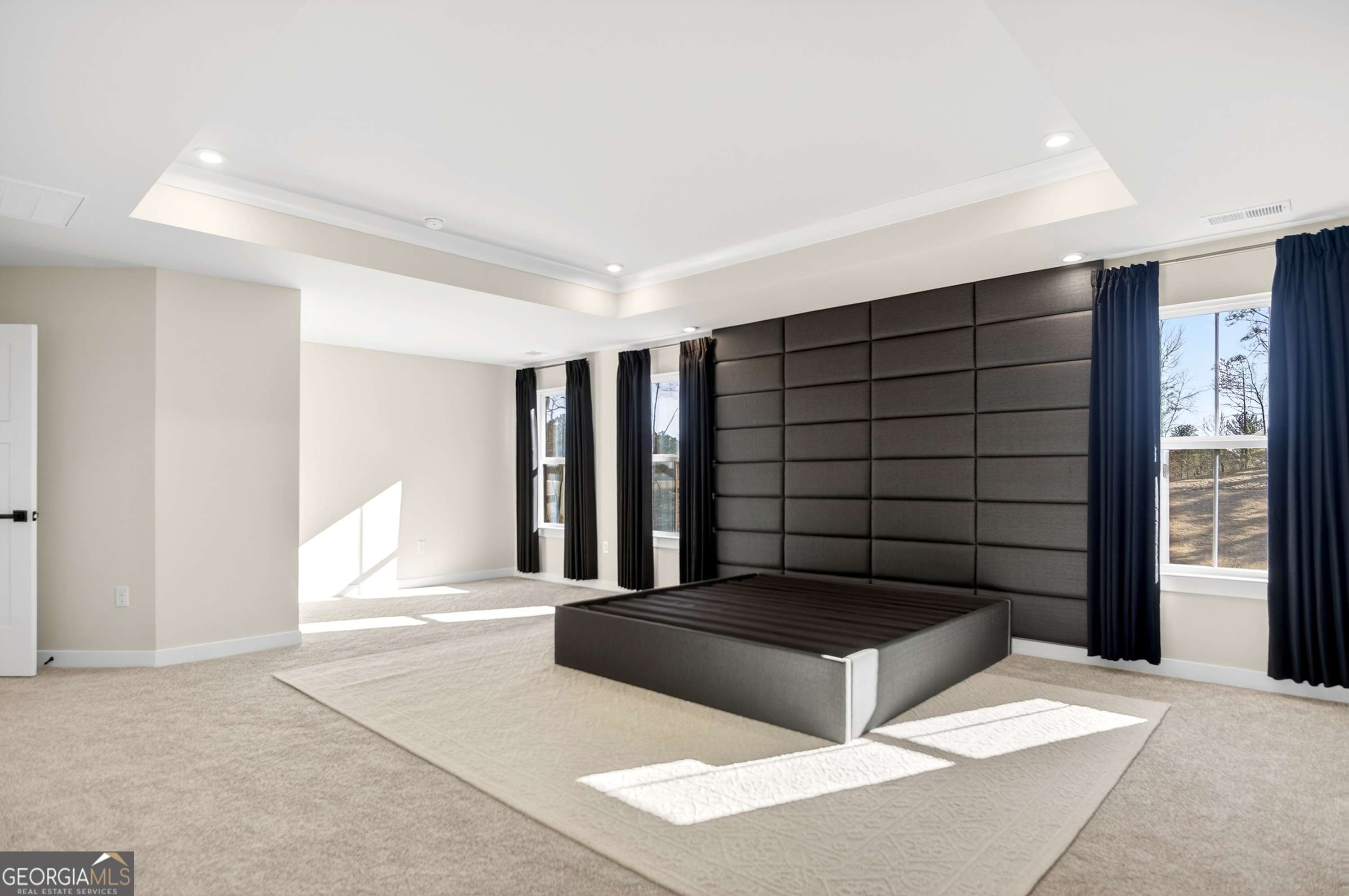 100 Laurel Crest Drive
