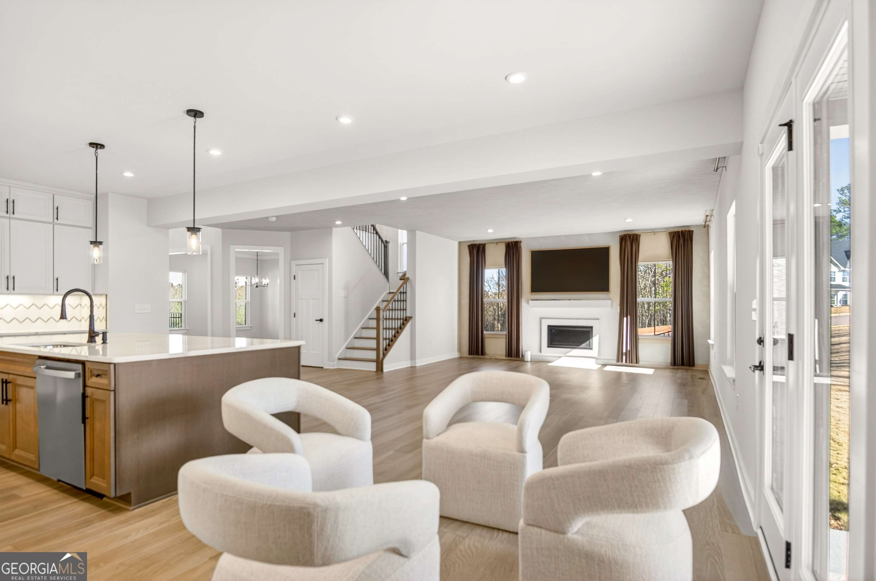 100 Laurel Crest Drive