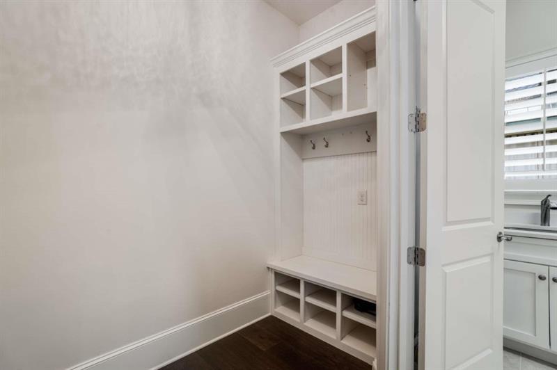 4231 Dogwood Bend Terrace