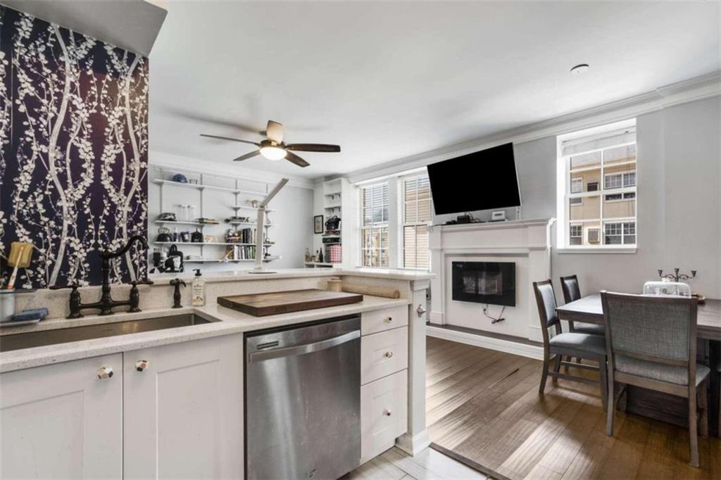 800 Peachtree Street NE Unit 205