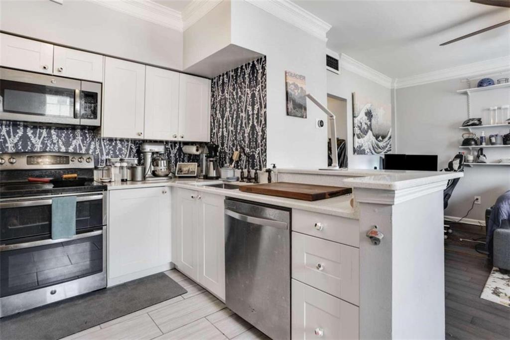800 Peachtree Street NE Unit 205