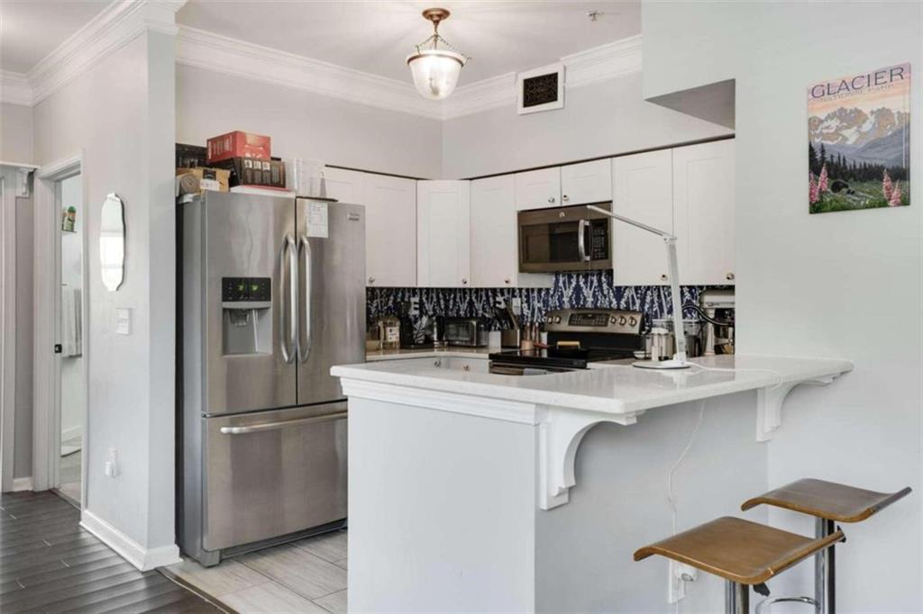 800 Peachtree Street NE Unit 205
