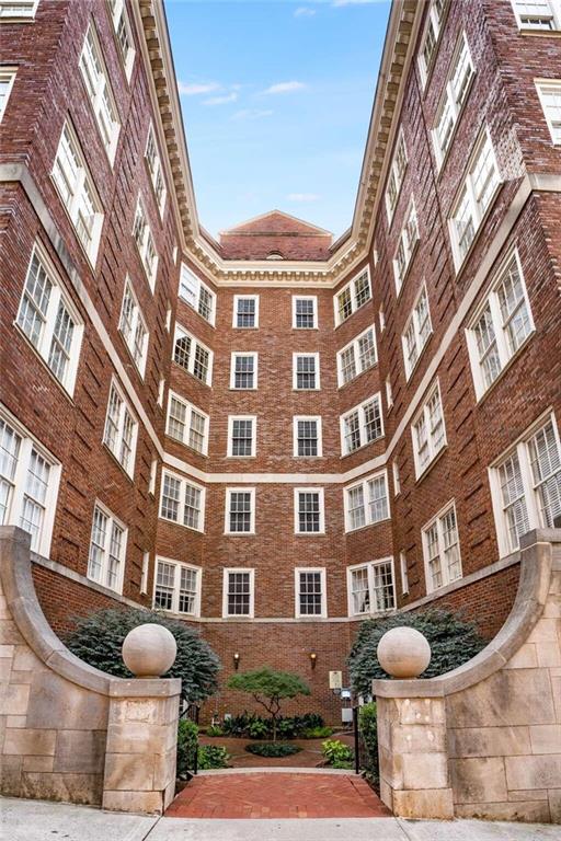 800 Peachtree Street NE Unit 205