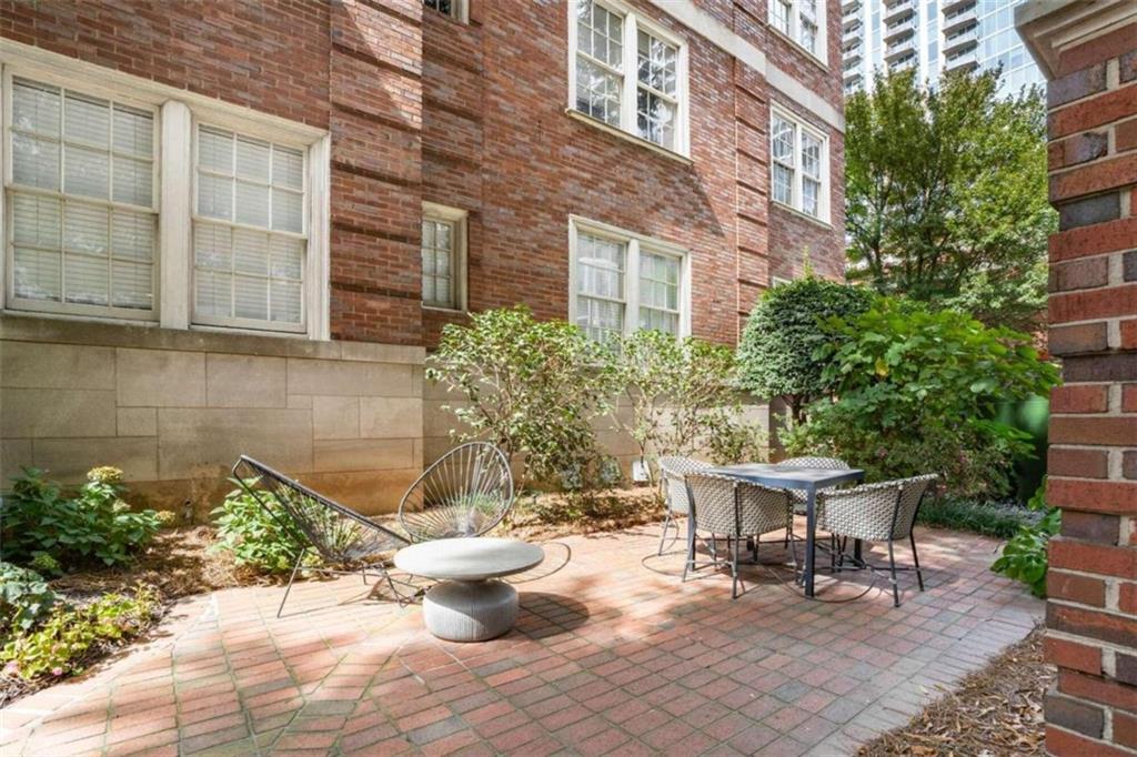 800 Peachtree Street NE Unit 205