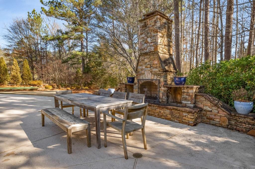 150 Newhaven Drive