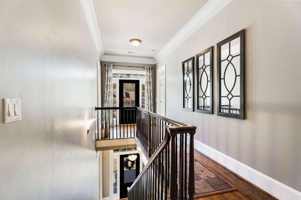 285 Old Ivy