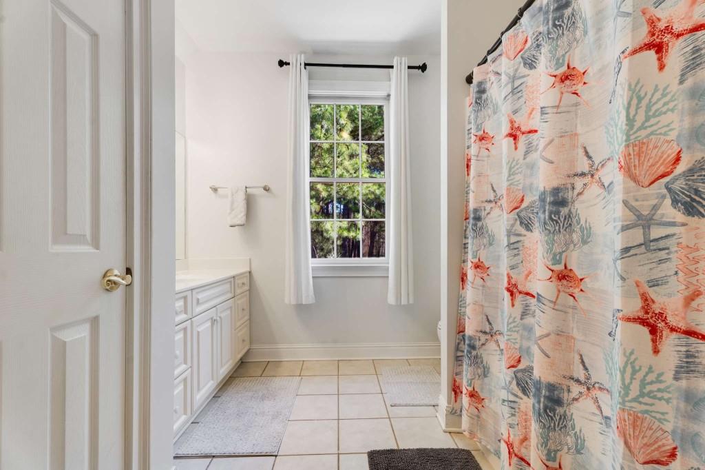 285 Old Ivy