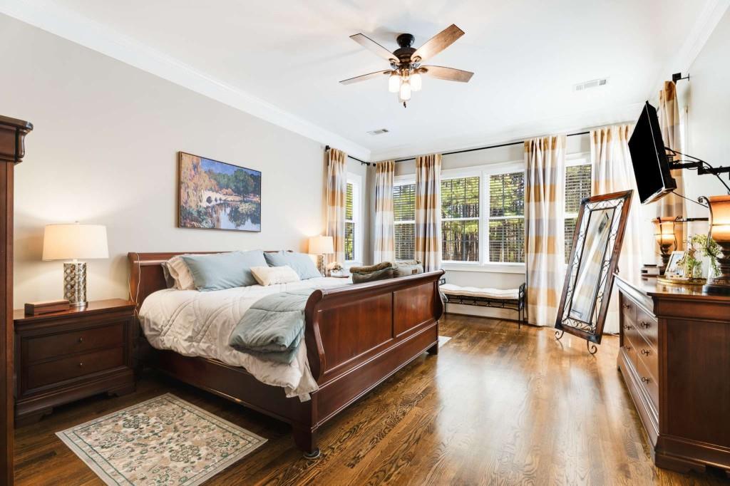 285 Old Ivy