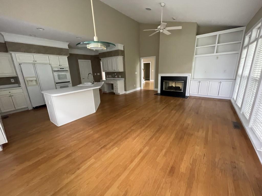 1167 Drewsbury Court