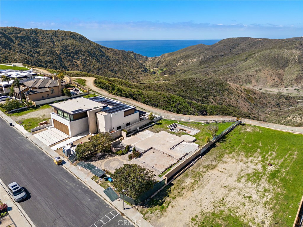 23 Coronado Pointe