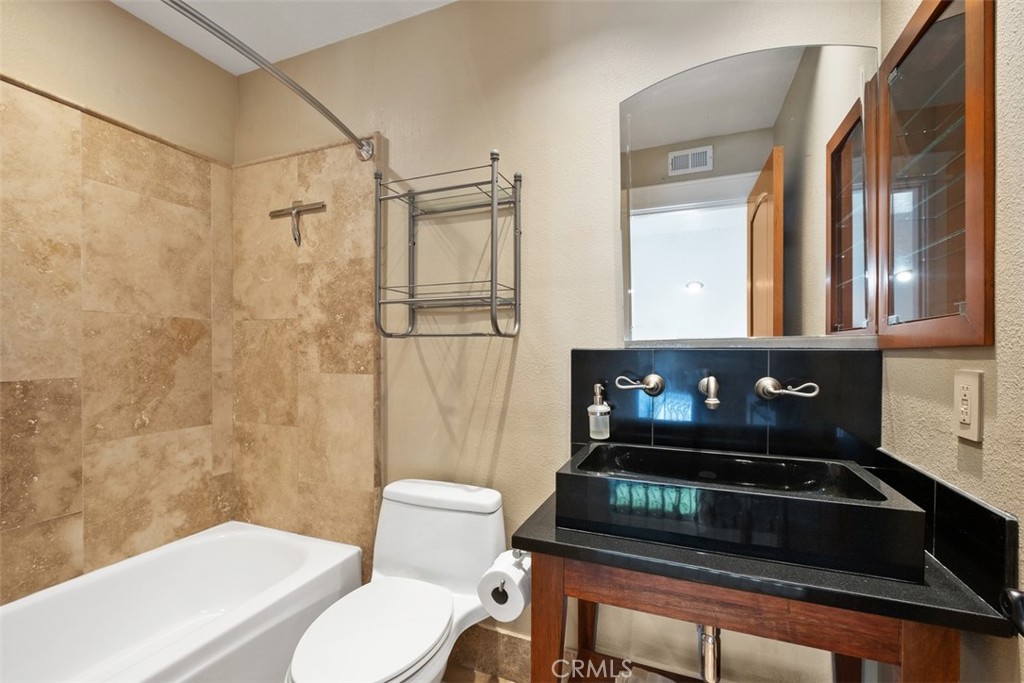 33551 Sandcastle Court