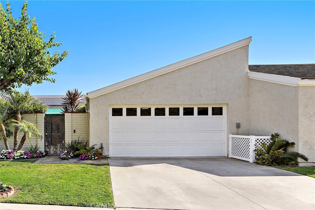 22822 Camerona Road