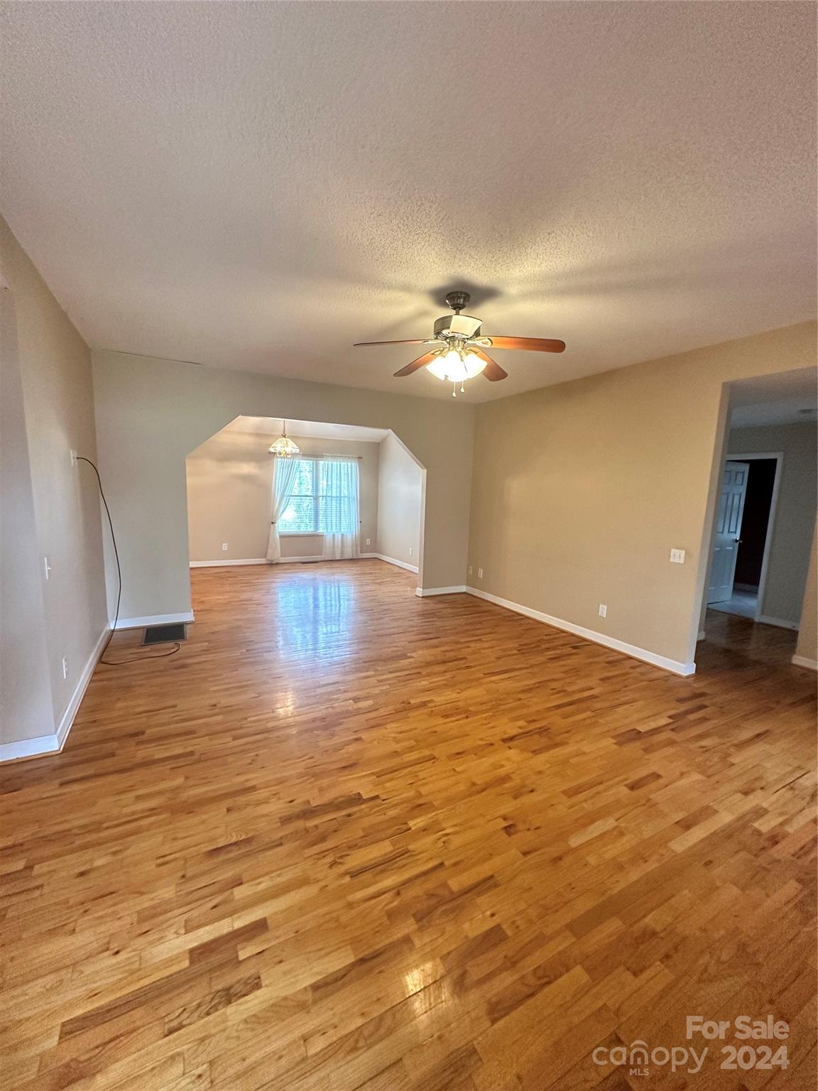 77 Mockingbird Lane