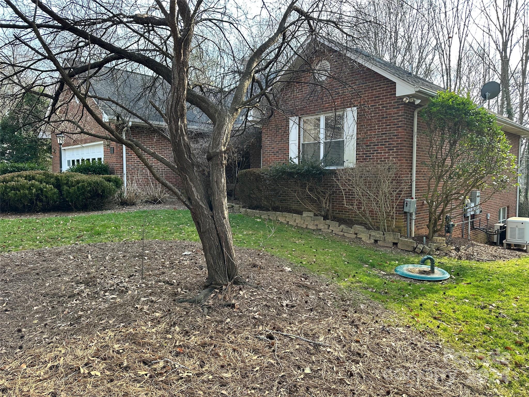 77 Mockingbird Lane