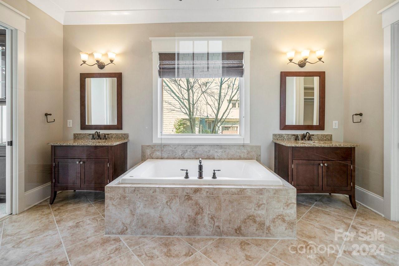 133 Chestnut Bay Lane