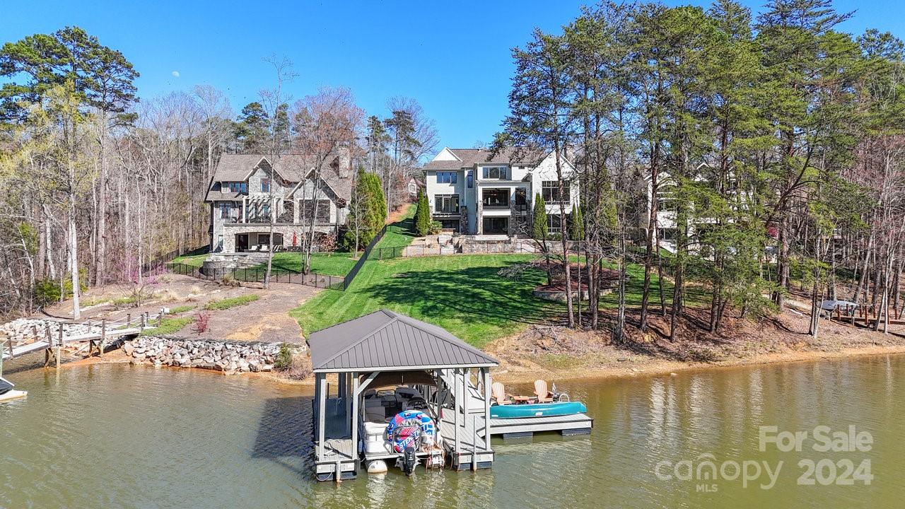 133 Chestnut Bay Lane