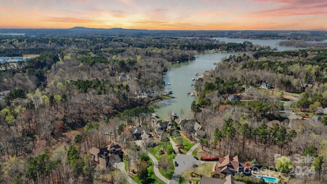 133 Chestnut Bay Lane