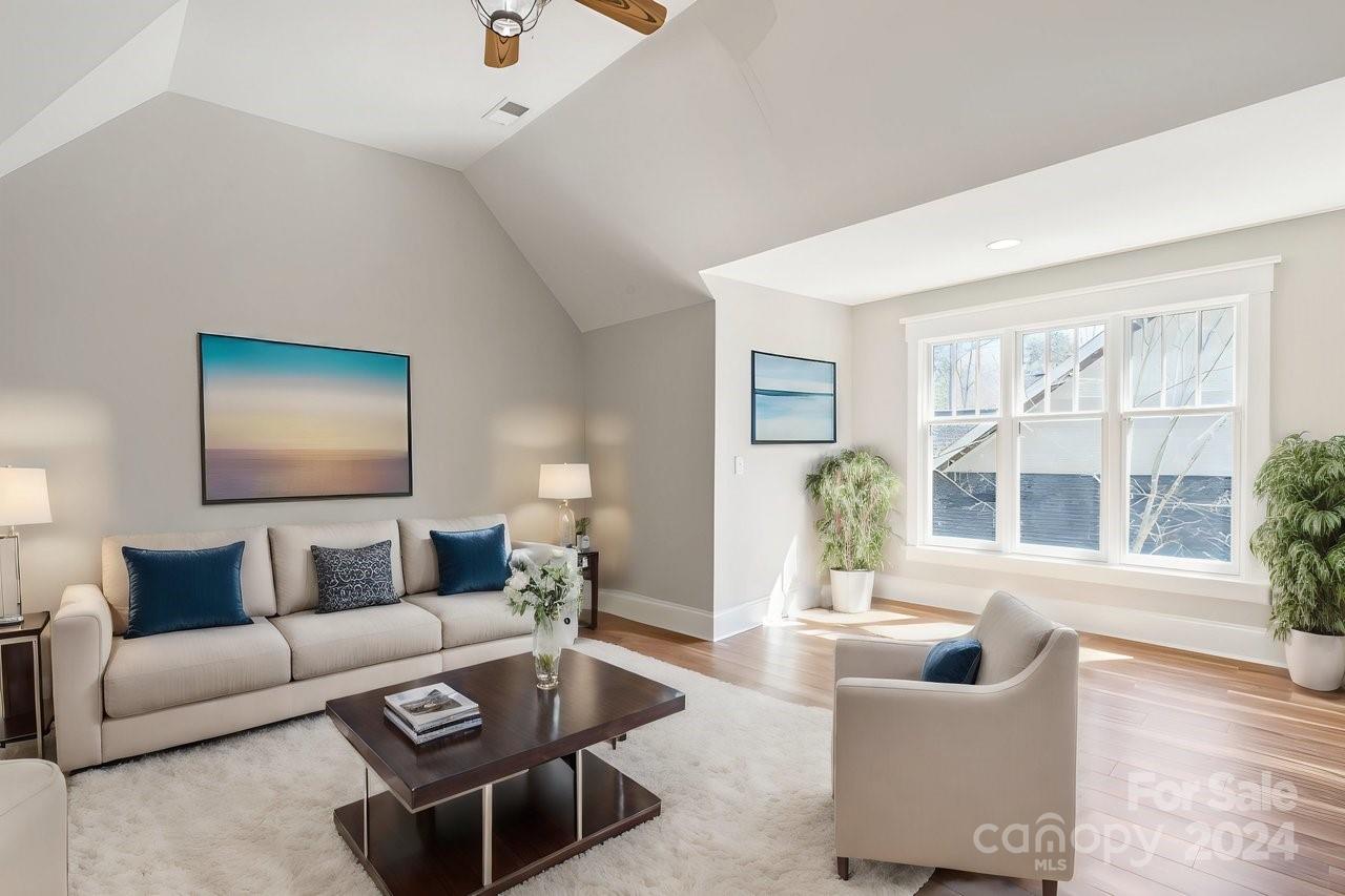 133 Chestnut Bay Lane