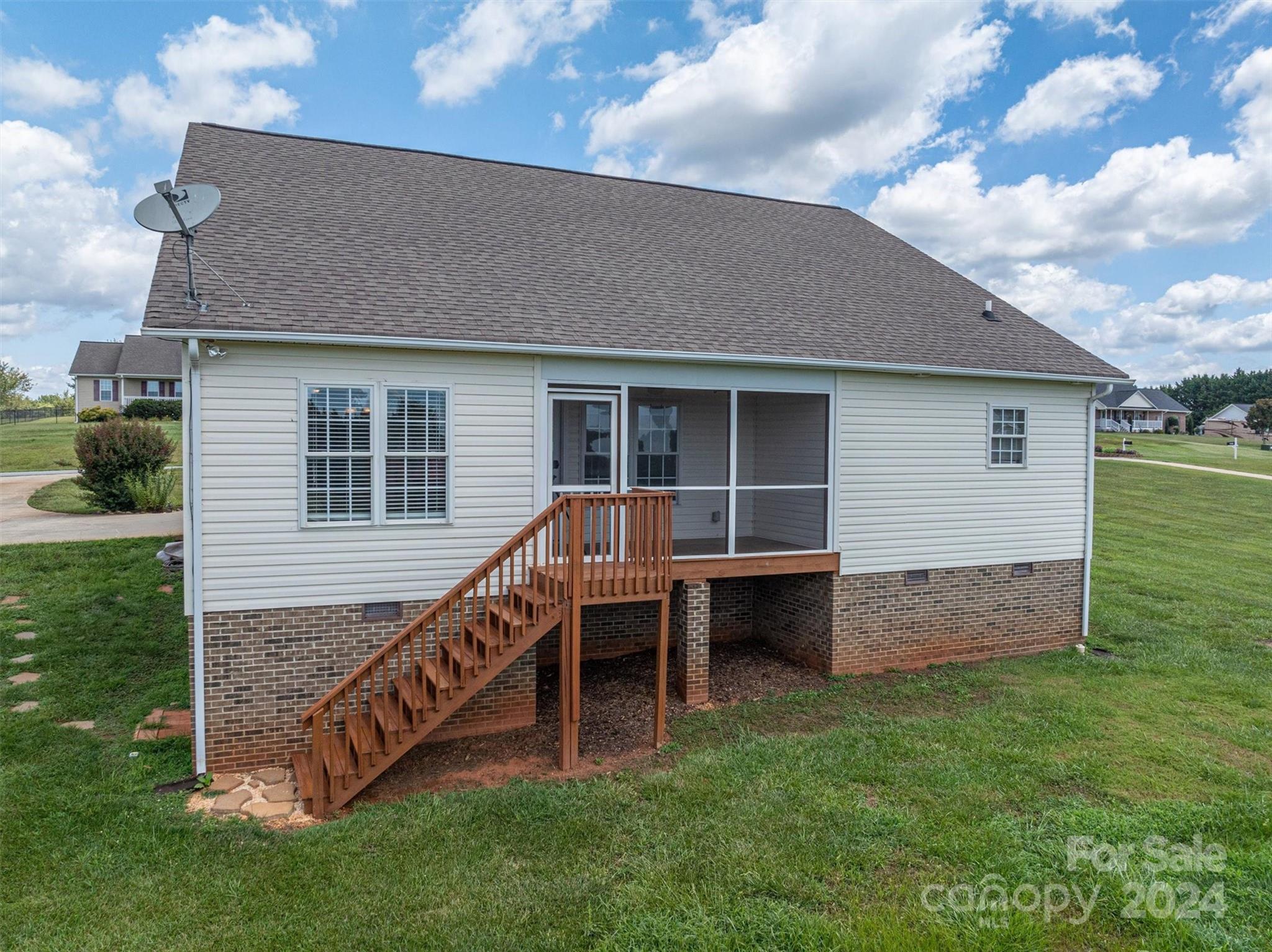 2639 Little River Court