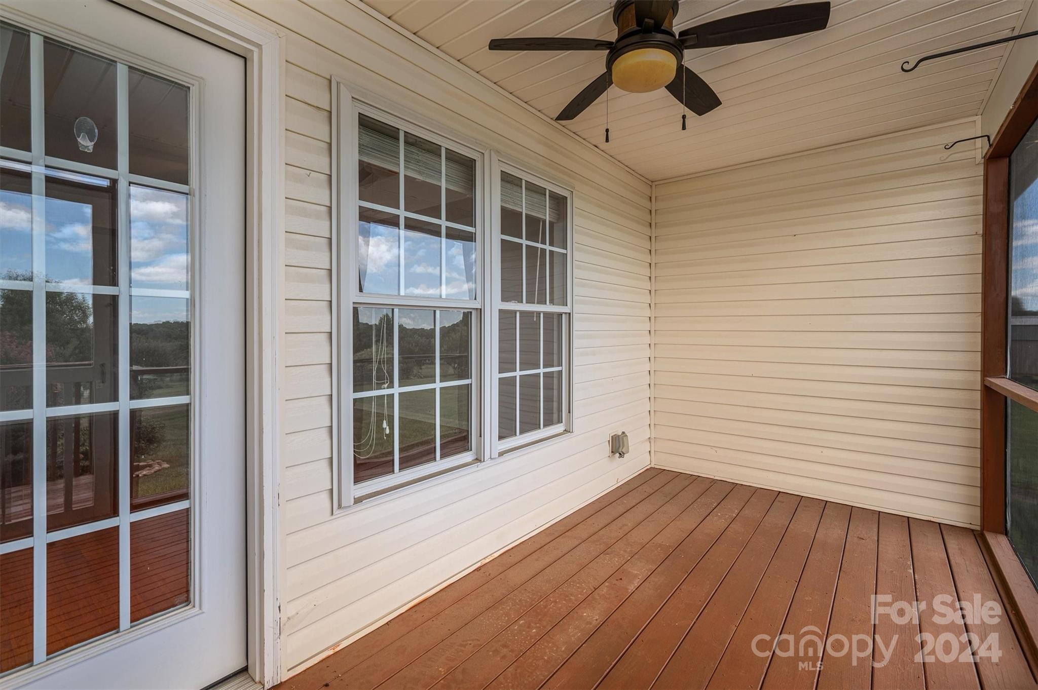 2639 Little River Court