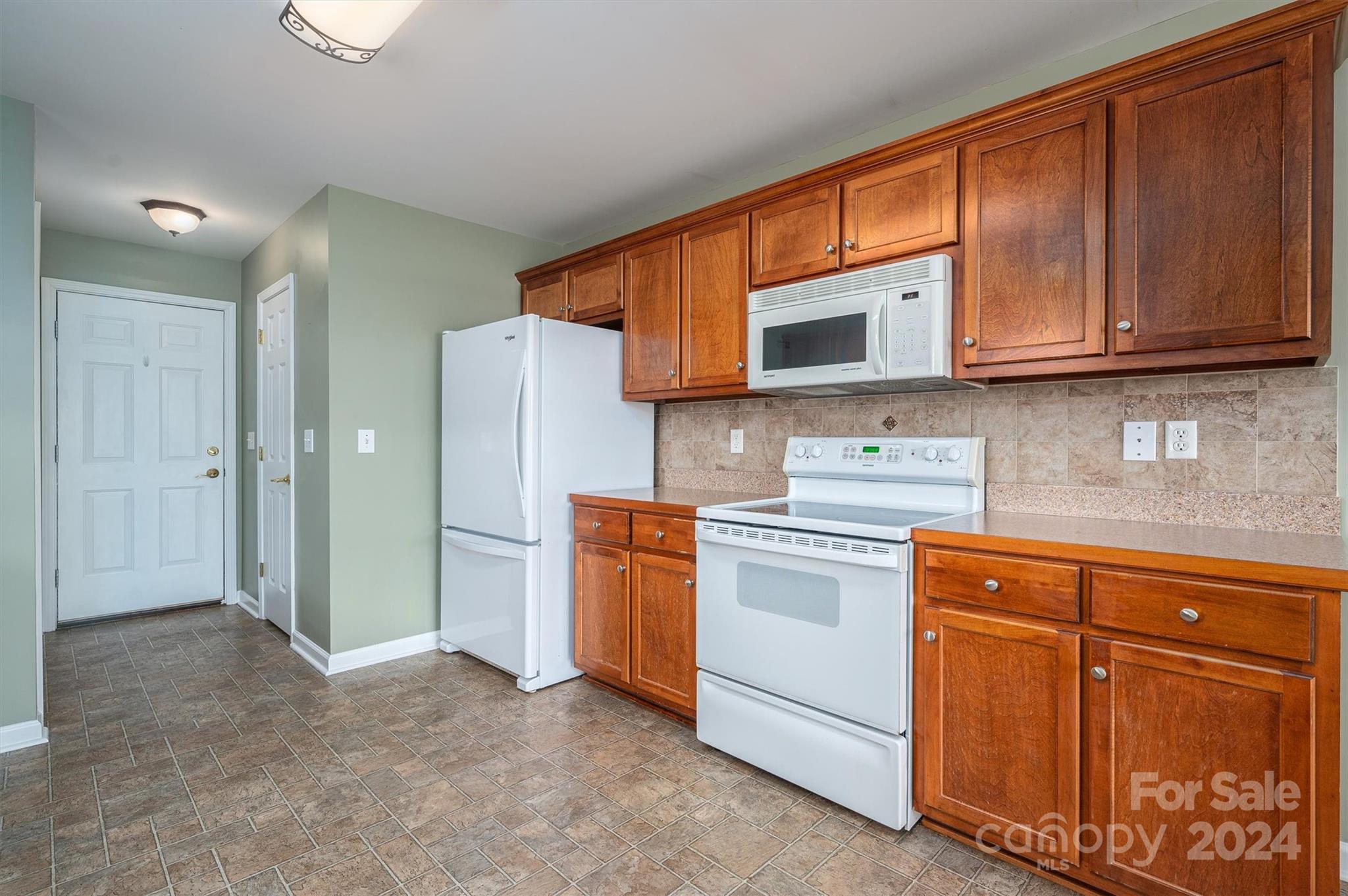 2639 Little River Court