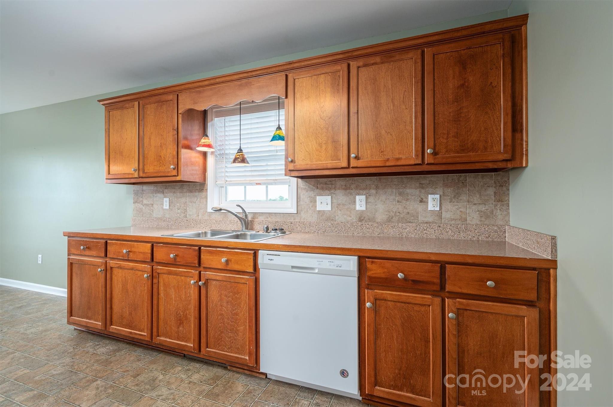 2639 Little River Court